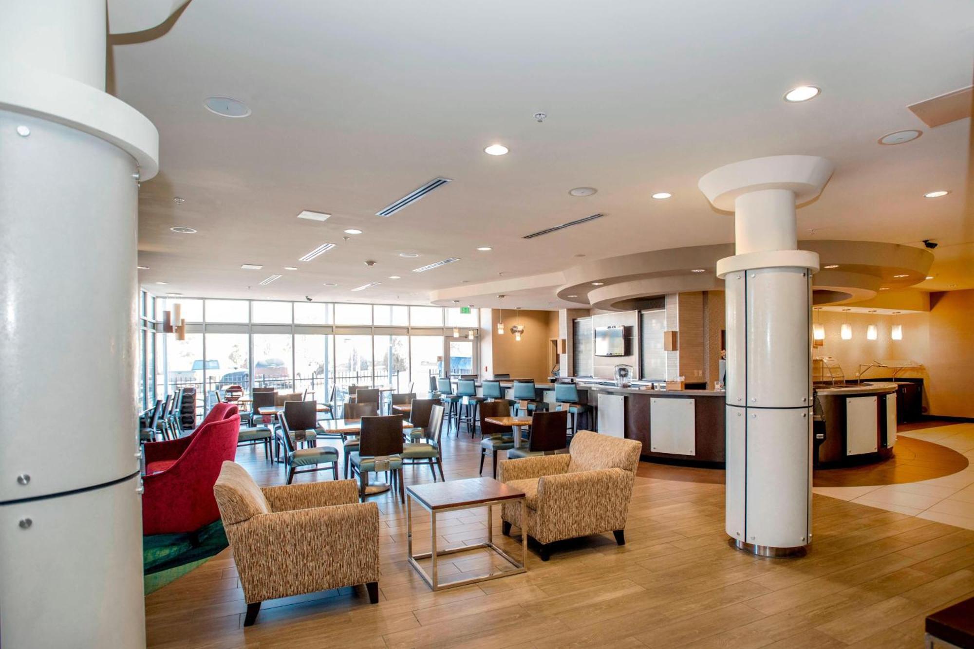 Springhill Suites By Marriott Pueblo Downtown Экстерьер фото