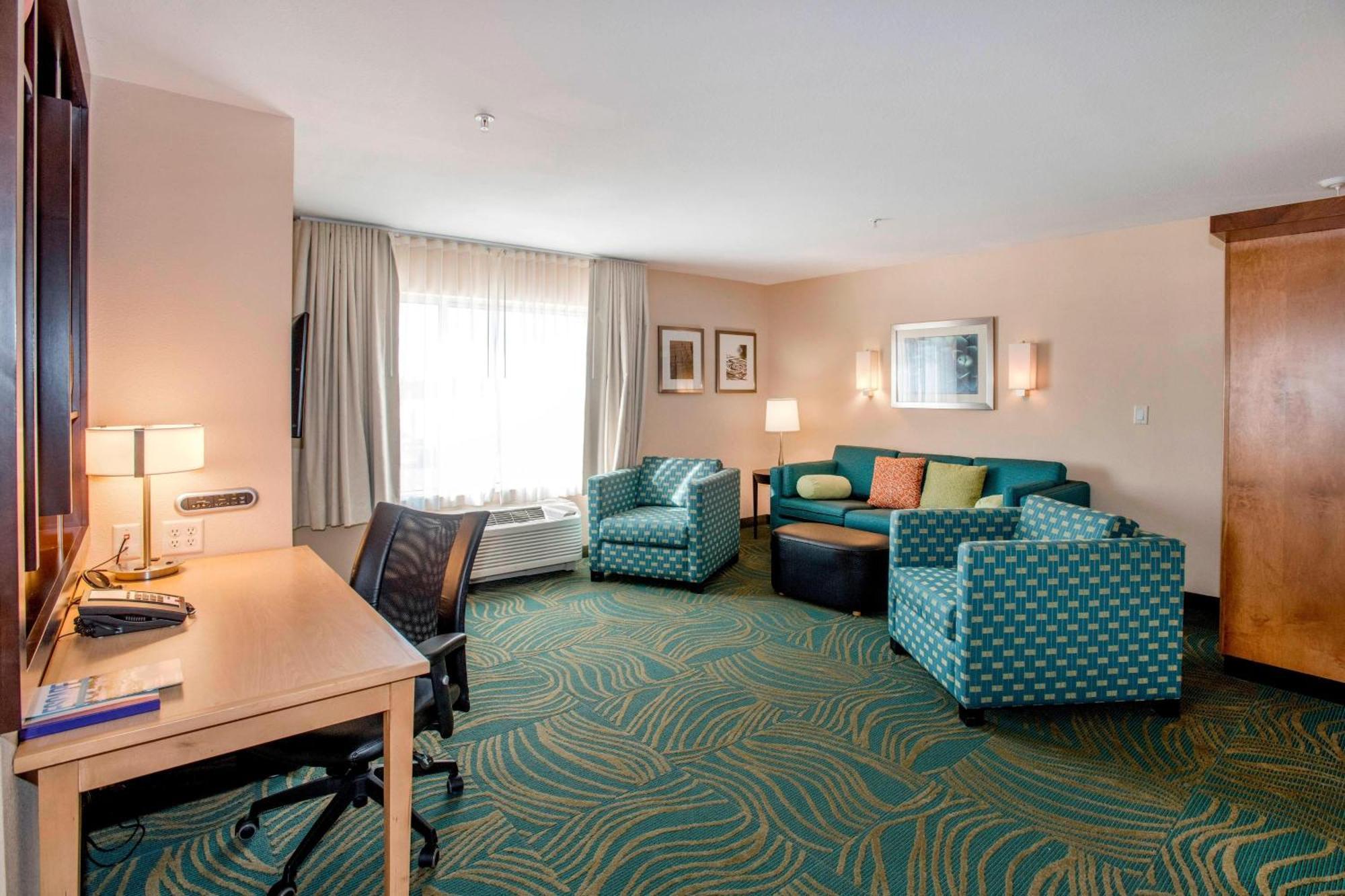 Springhill Suites By Marriott Pueblo Downtown Экстерьер фото